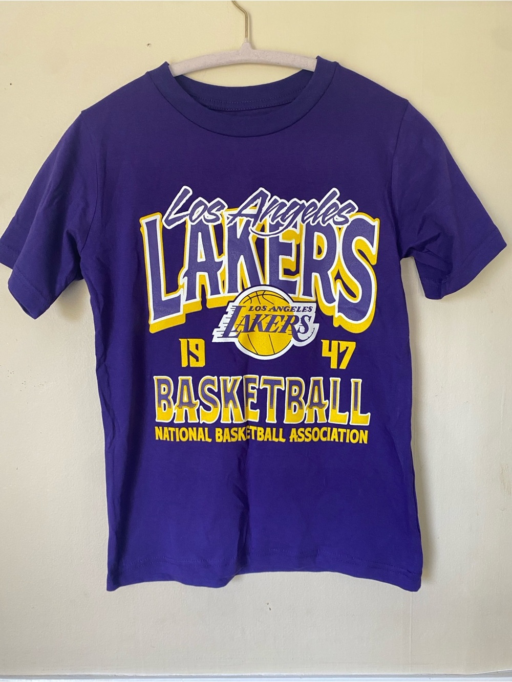 NBA Los Angeles Lakers Purple & Yellow Kids Short Sleeve Tee NEW small